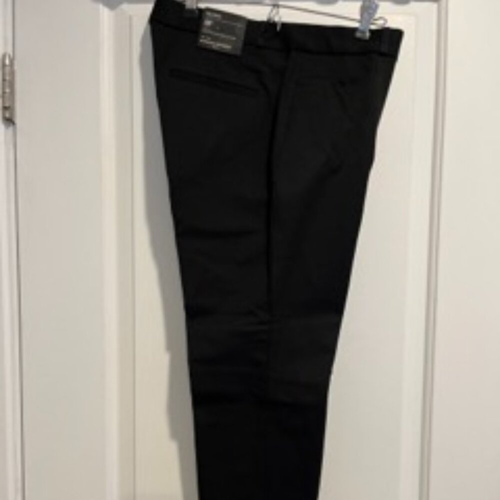 Banana Republic Factory Sloan 8P Black